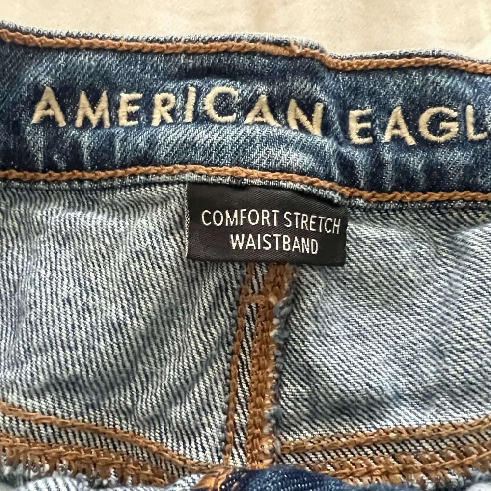 American Eagle Comfort Stretch Denim Shorts - Picture 3 of 5